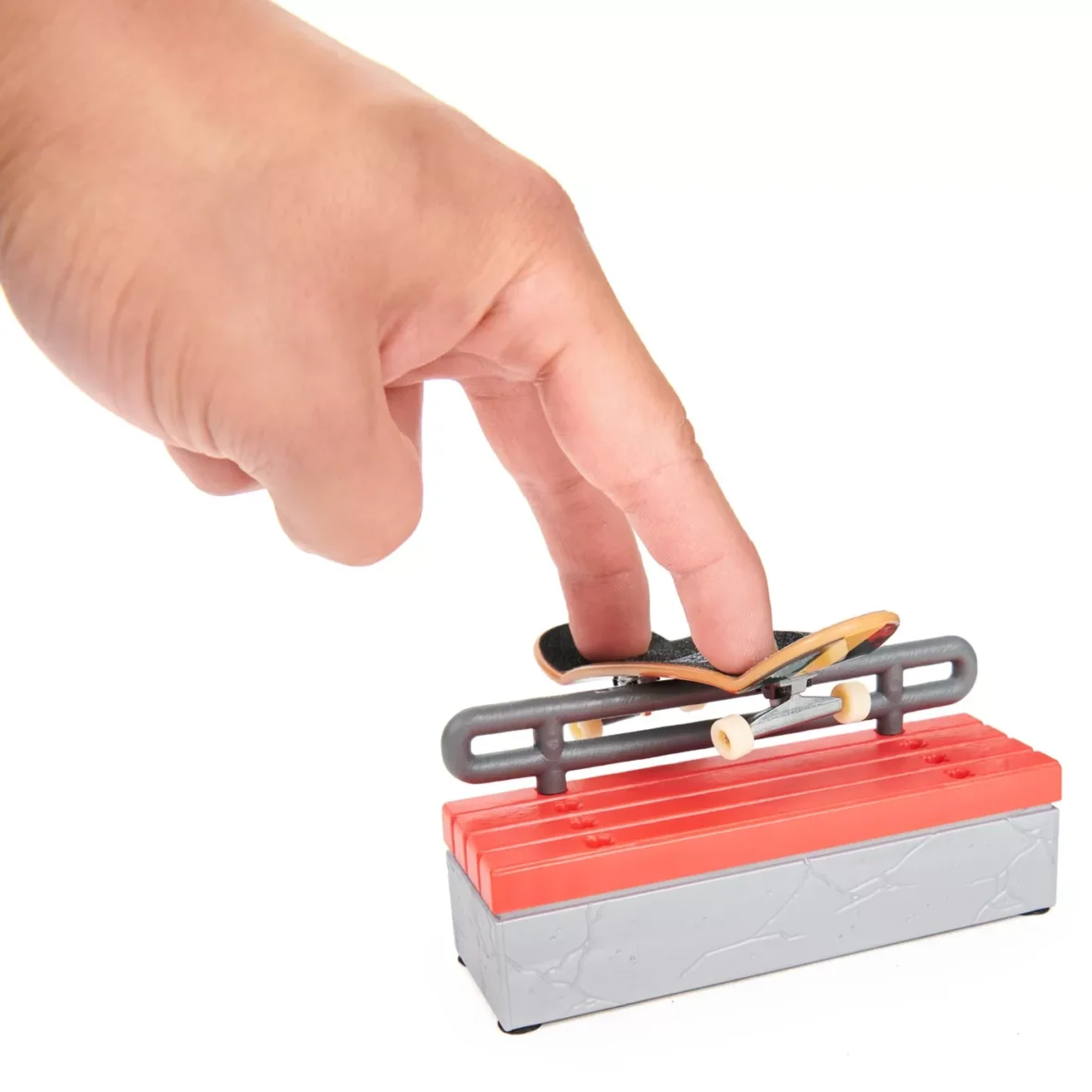 6061574_20139399-4-4