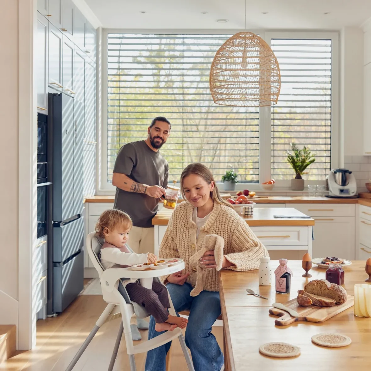 KHDINN00LGR0000-10-10-1