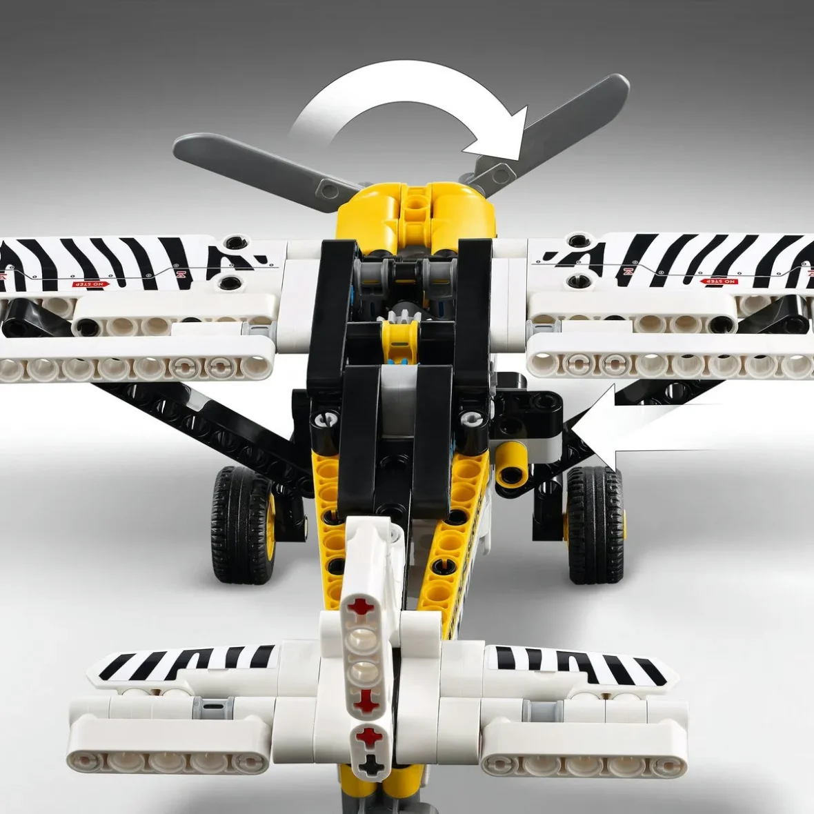 LEGO42198-6-6_LEGO42198-1